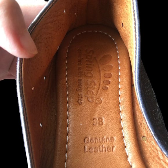 SPRING STEP Textured Cutout Metallic Pewter Soft Leather Shoes NEW Size 7.5 - Picture 5 of 6